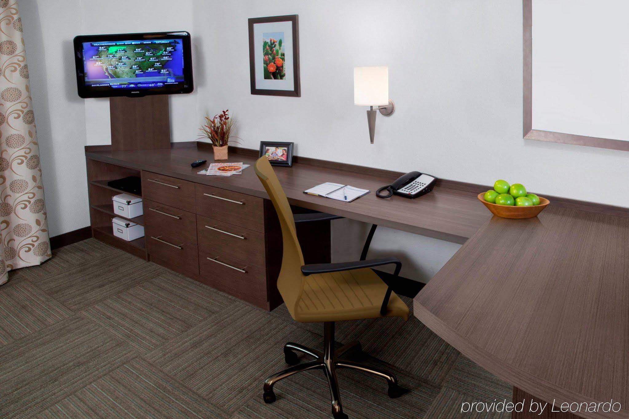 Candlewood Suites Kenedy By Ihg Екстер'єр фото