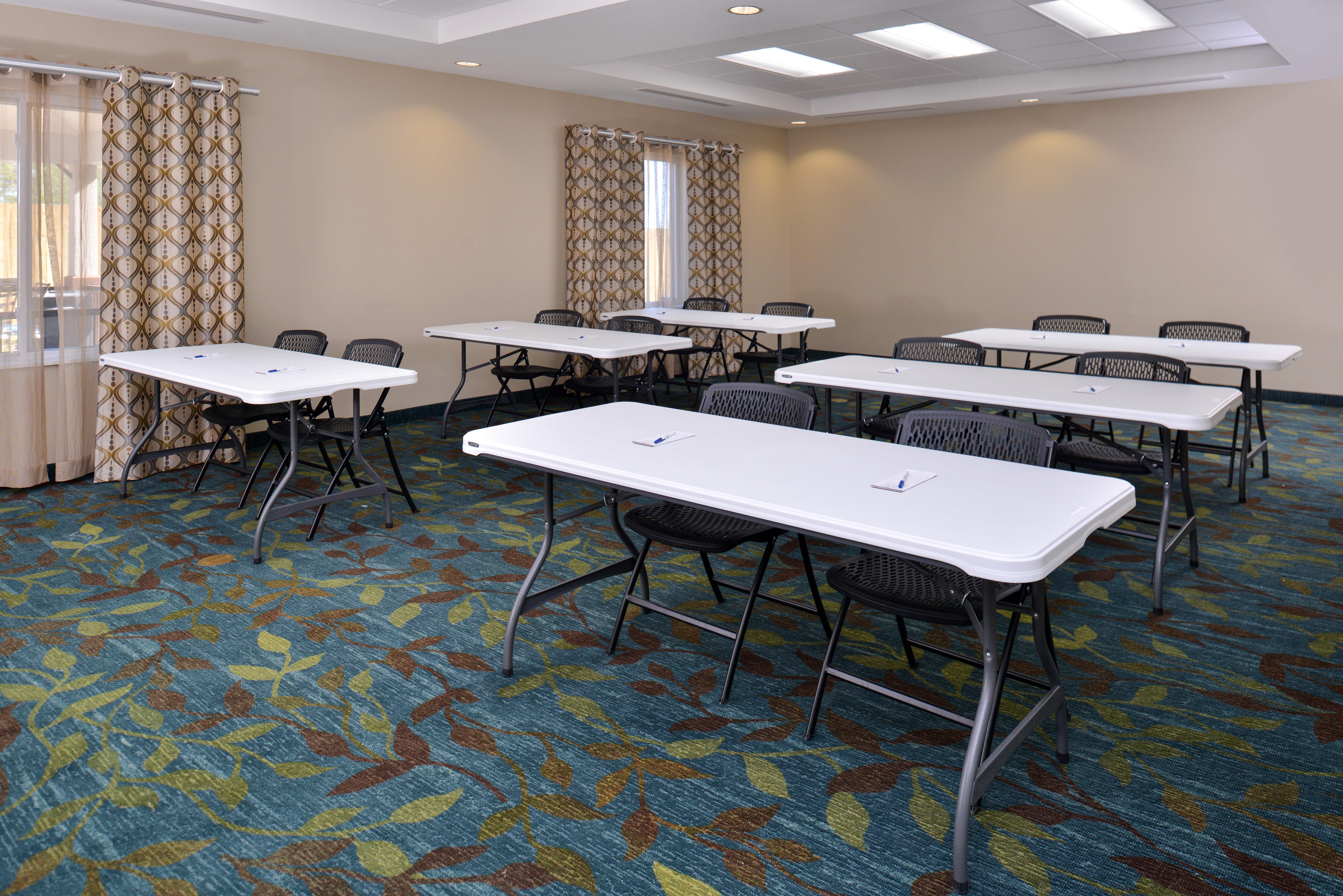 Candlewood Suites Kenedy By Ihg Екстер'єр фото